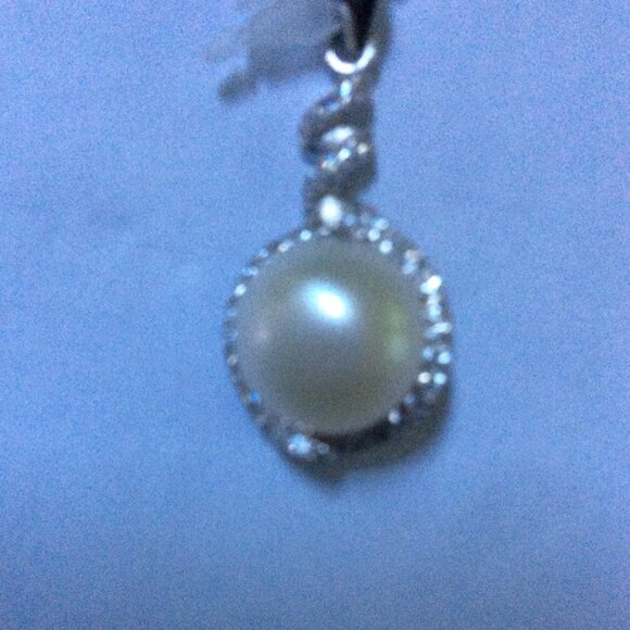 NWT 14k WHITE GOLD Round White Pearl 12mm Pendant MSRP $495 - Picture 4 of 4